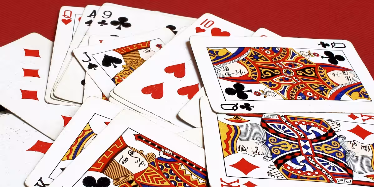 10 Easy Card Games Anyone Can Learn Quickly