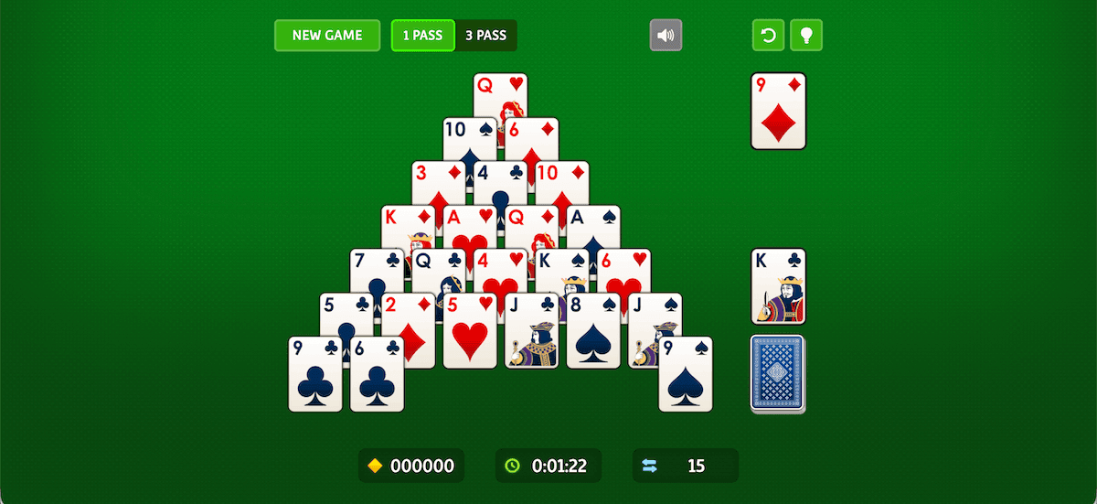 pyramid solitaire gameplay